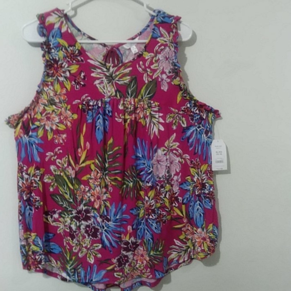 Time and Tru Tops - 🔥Sale🔥Time and True Women's floral tank top
